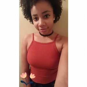 Meet your Posher, Charmayne